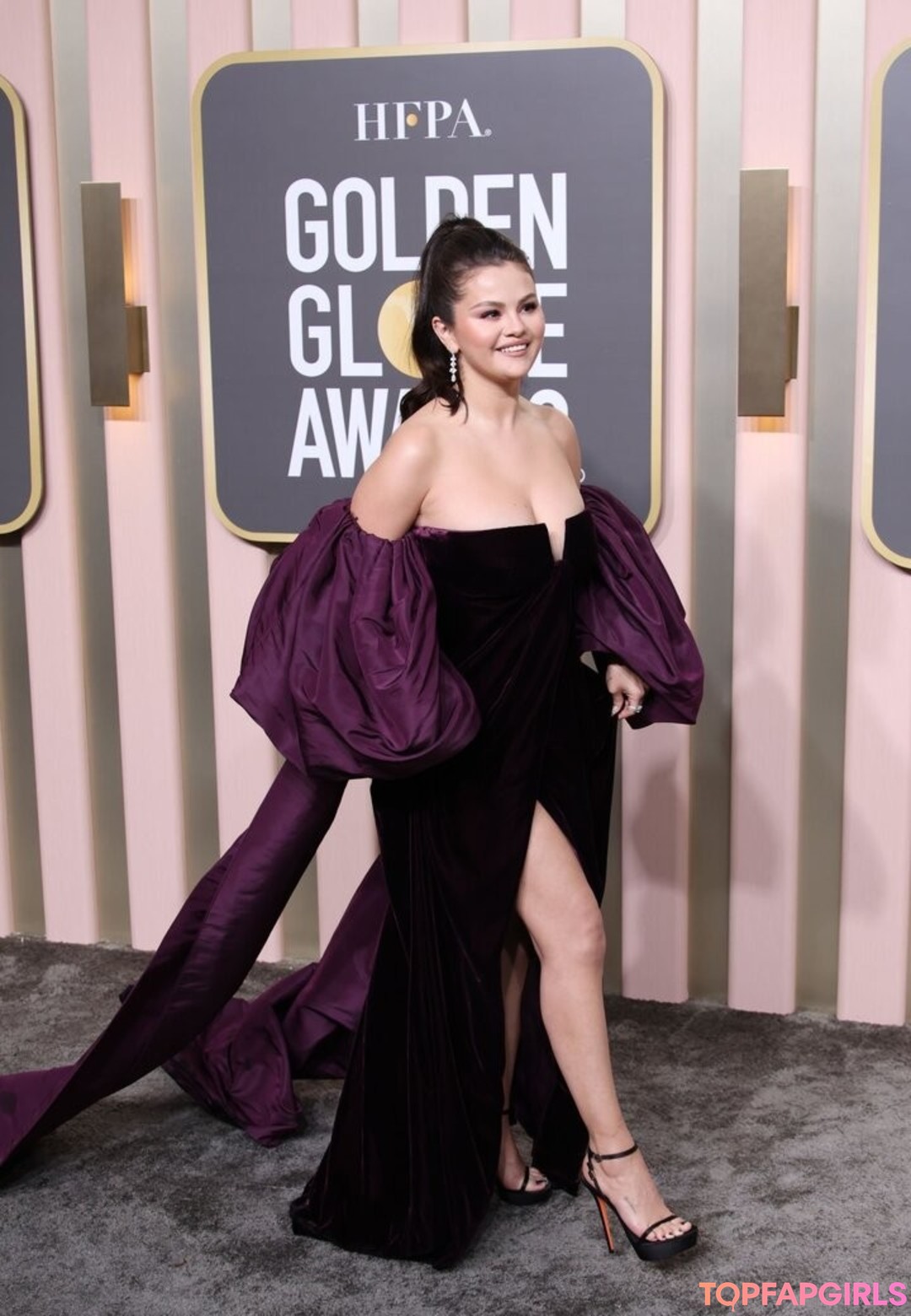 Nacktes geleaktes OnlyFans-Foto von Selena Gomez #1705