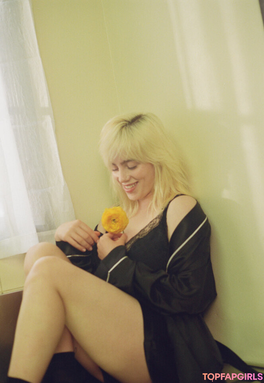 Nacktes geleaktes OnlyFans-Foto von Billie Eilish #1514