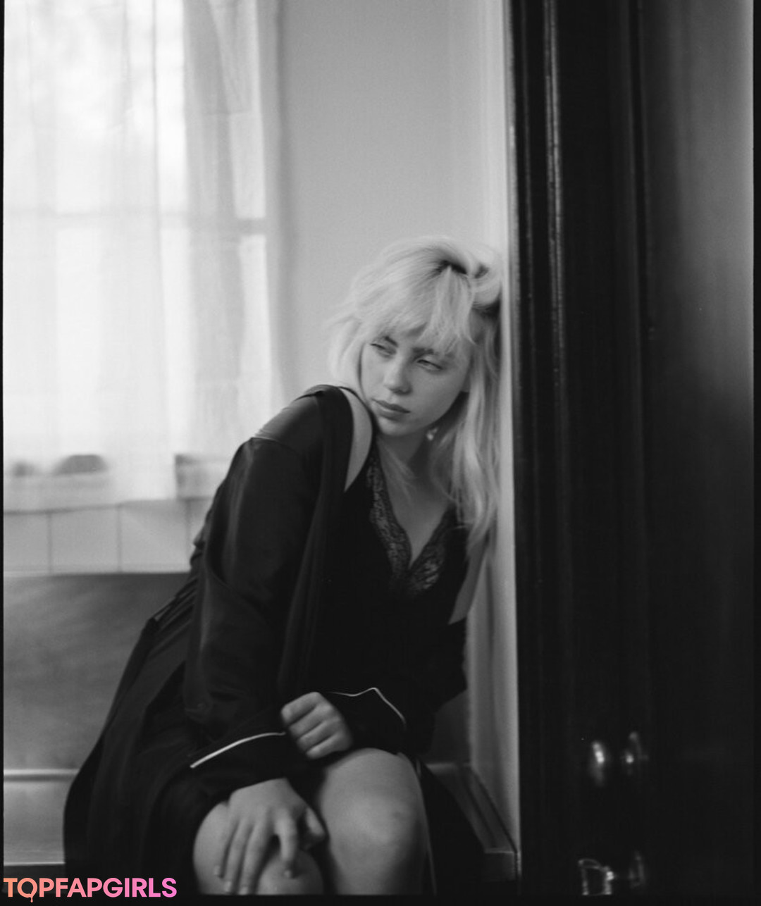 Nacktes geleaktes OnlyFans-Foto von Billie Eilish #1529