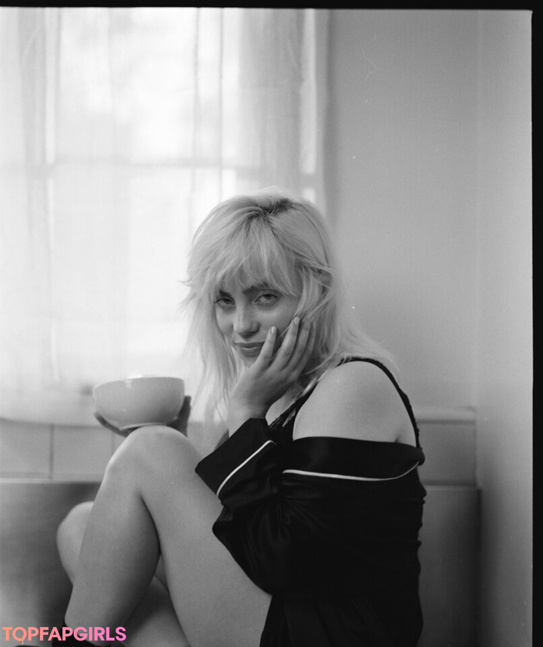 Nacktes geleaktes OnlyFans-Foto von Billie Eilish #1534