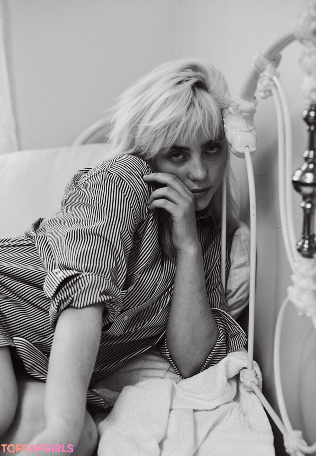 Nacktes geleaktes OnlyFans-Foto von Billie Eilish #1550