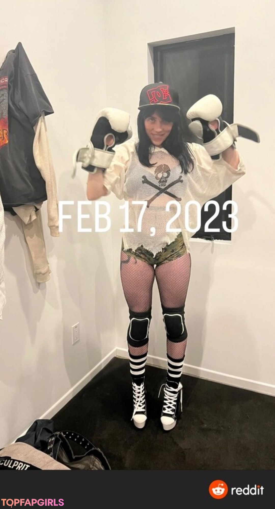 Nacktes geleaktes OnlyFans-Foto von Billie Eilish #1600