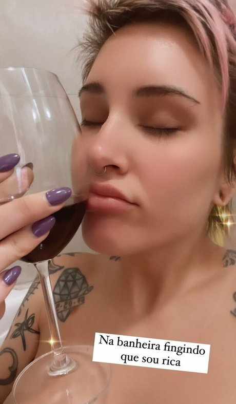 Nacktes geleaktes OnlyFans-Foto von Mariana Ayres