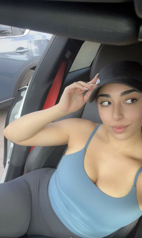 Nacktes geleaktes OnlyFans-Foto von Mary Noura