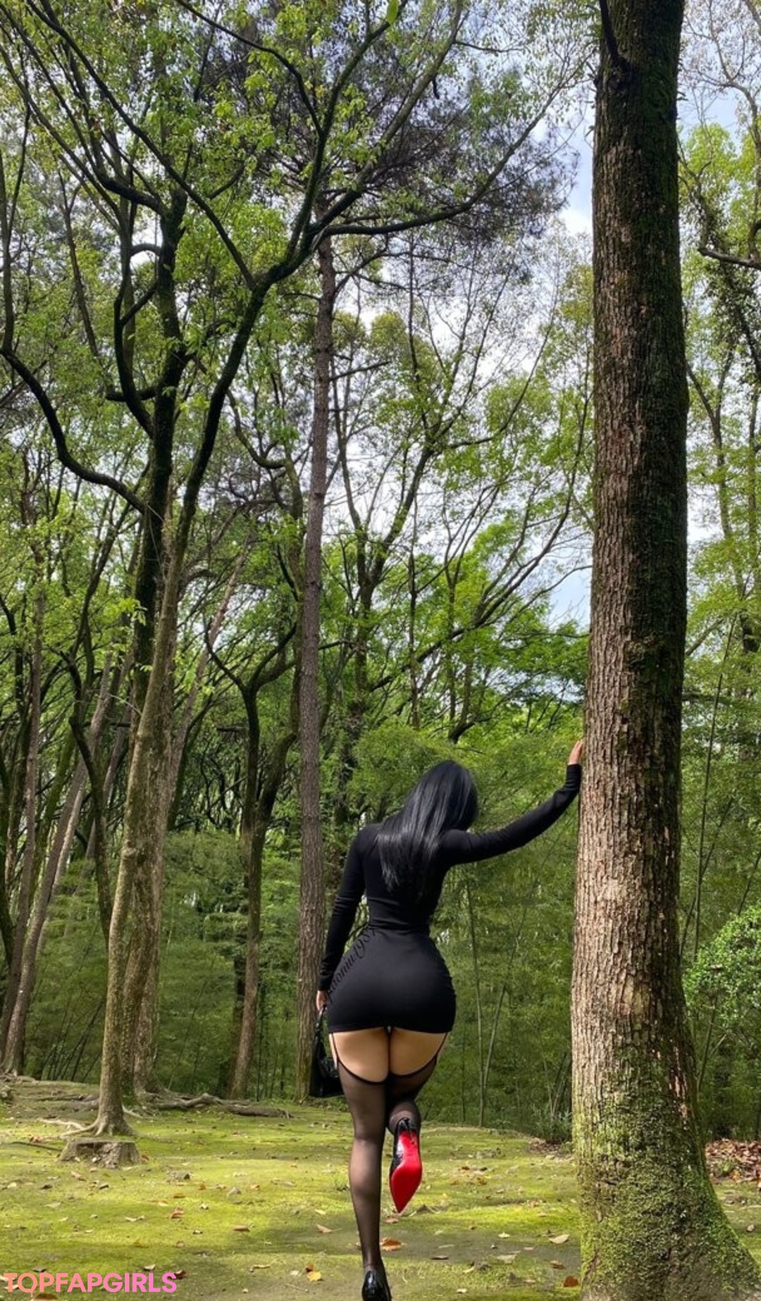 Nacktes geleaktes OnlyFans-Foto von Qiaoniutt #1082