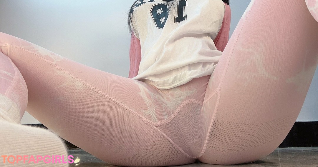 Nacktes geleaktes OnlyFans-Foto von Qiaoniutt #1304