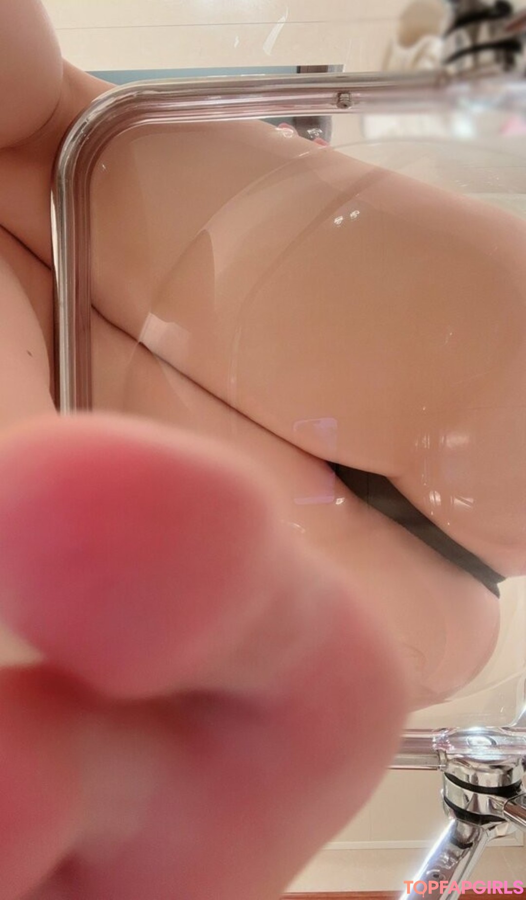 Nacktes geleaktes OnlyFans-Foto von Qiaoniutt #1399