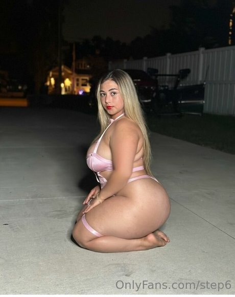 Nacktes geleaktes OnlyFans-Foto von Stephanie Reyes