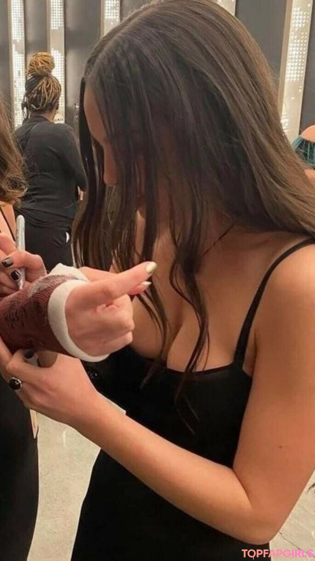Nacktes geleaktes OnlyFans-Foto von Olivia Rodrigo #1049