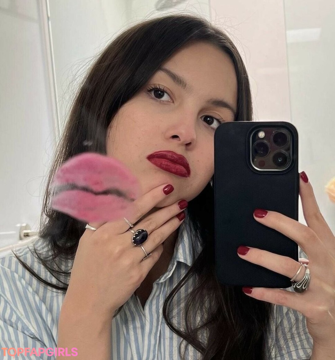 Nacktes geleaktes OnlyFans-Foto von Olivia Rodrigo #1293