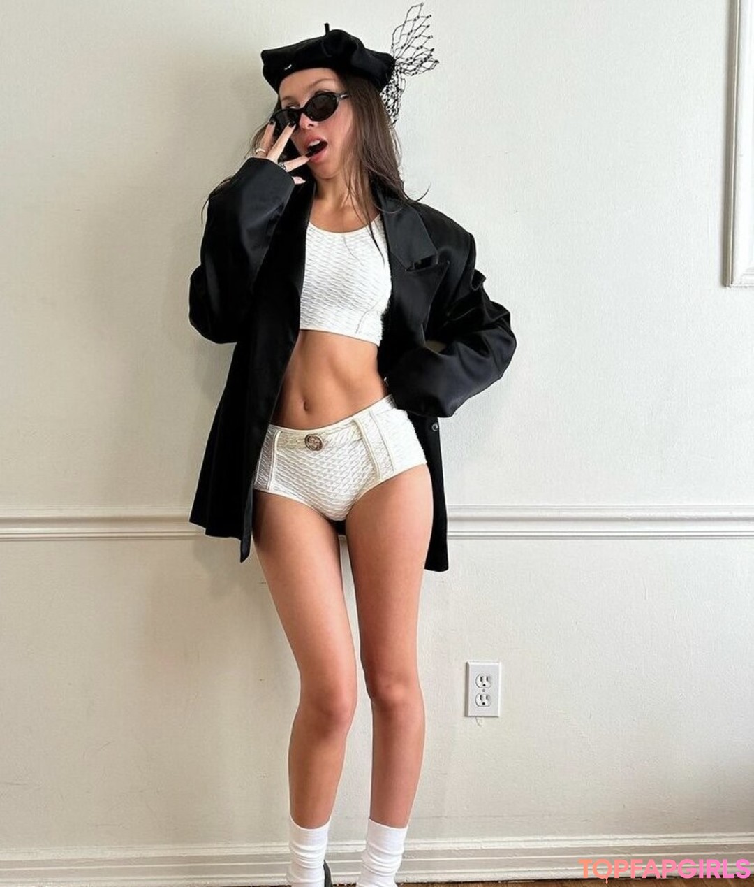 Nacktes geleaktes OnlyFans-Foto von Olivia Rodrigo #1417