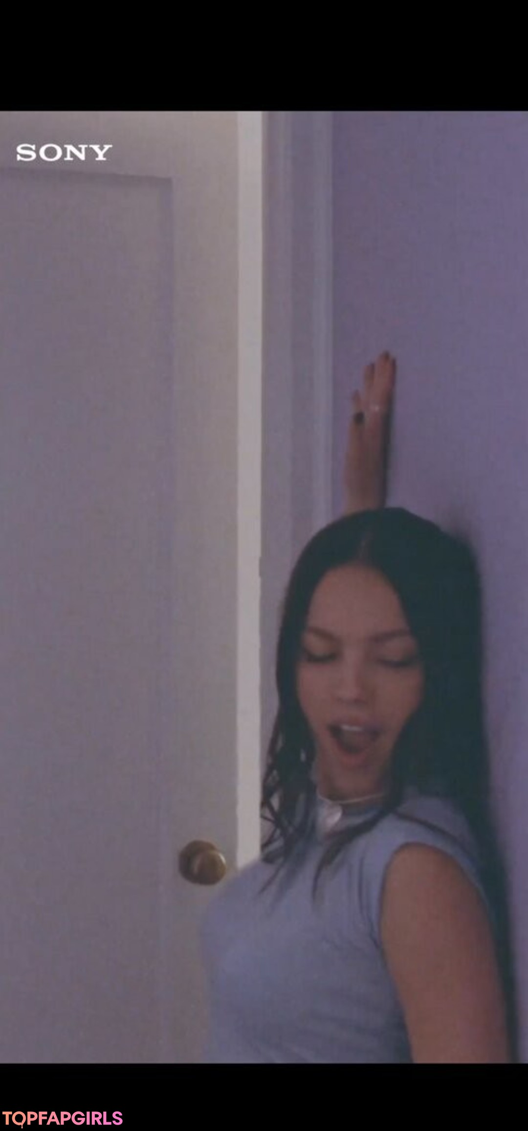 Nacktes geleaktes OnlyFans-Foto von Olivia Rodrigo #1535