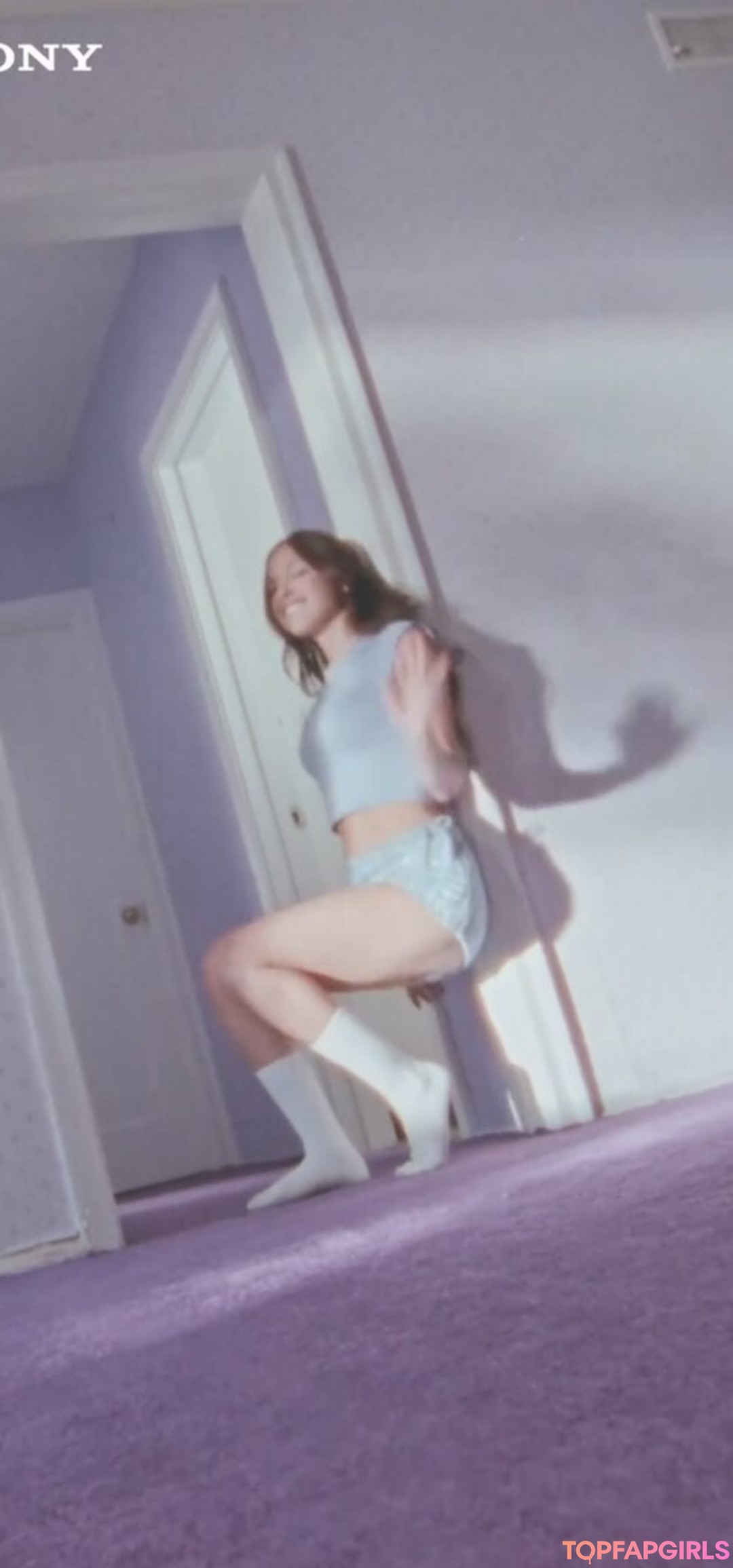 Nacktes geleaktes OnlyFans-Foto von Olivia Rodrigo #1565