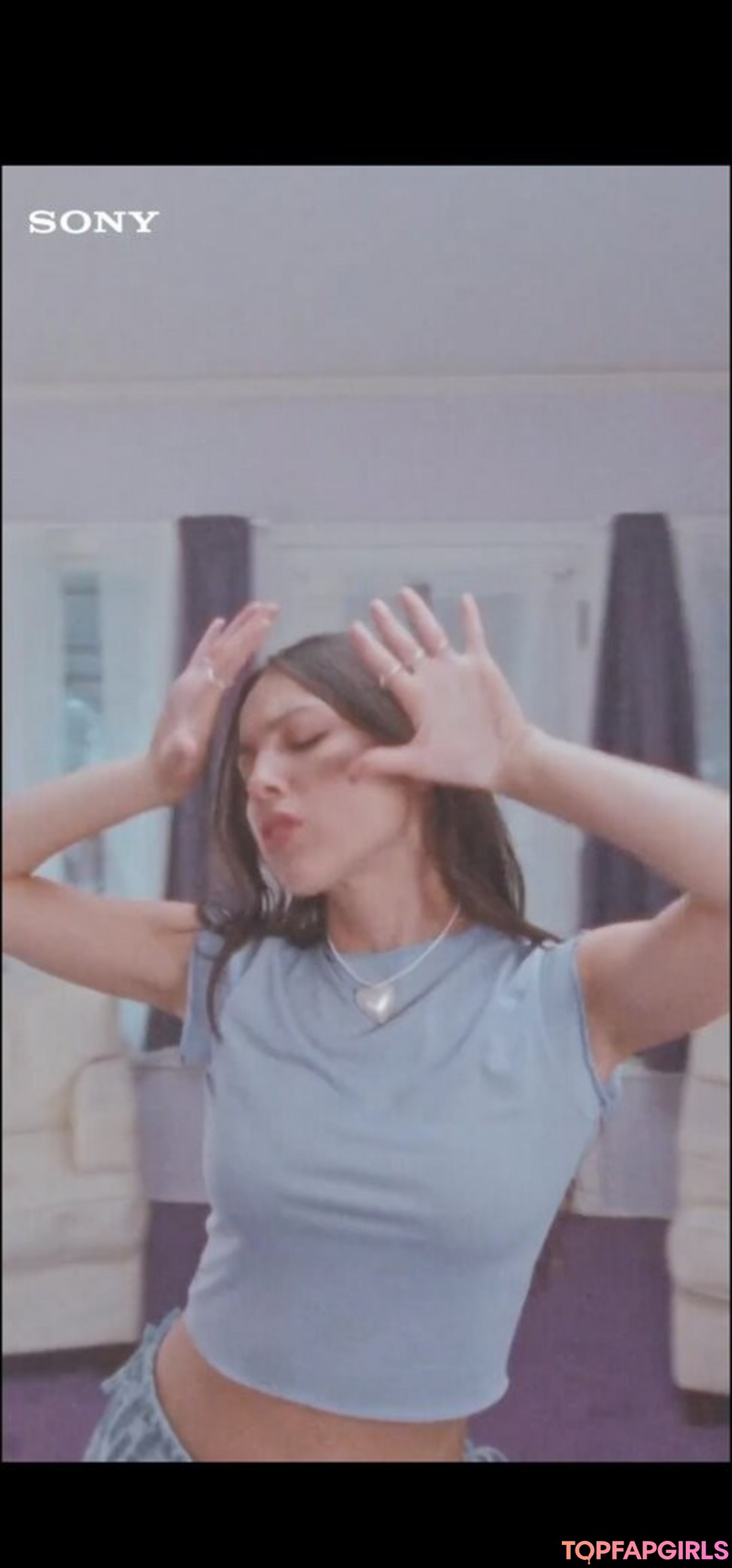 Nacktes geleaktes OnlyFans-Foto von Olivia Rodrigo #1595