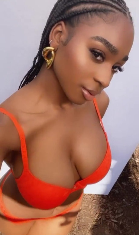 Nacktes geleaktes OnlyFans-Foto von Normani
