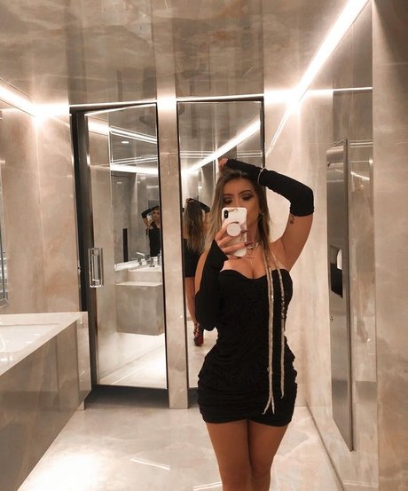 Nacktes geleaktes OnlyFans-Foto von Carolina Fernandes