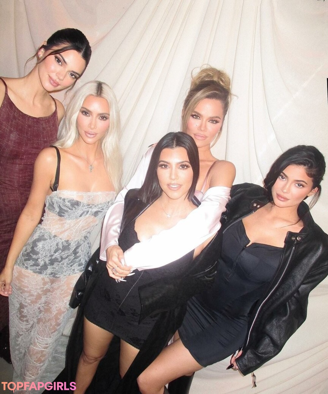 Nacktes geleaktes OnlyFans-Foto von Kim Kardashian #1082