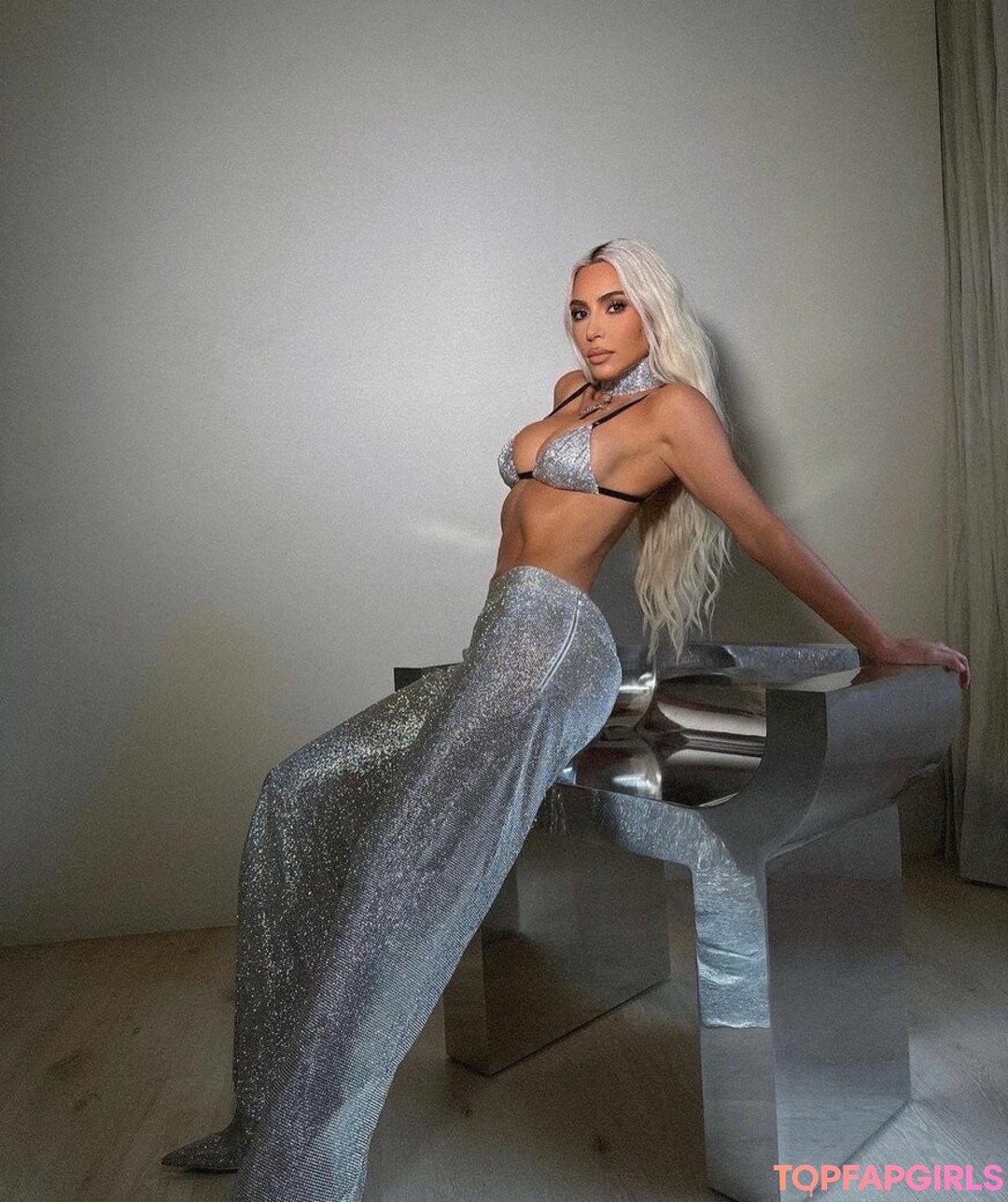 Nacktes geleaktes OnlyFans-Foto von Kim Kardashian #1198