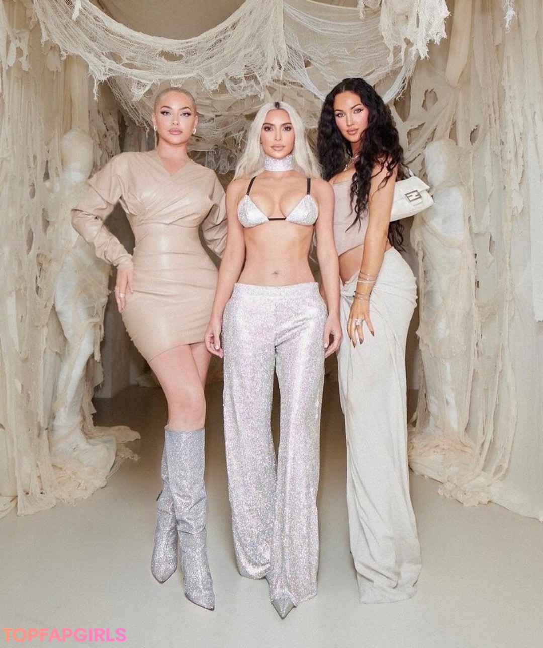 Nacktes geleaktes OnlyFans-Foto von Kim Kardashian #1203