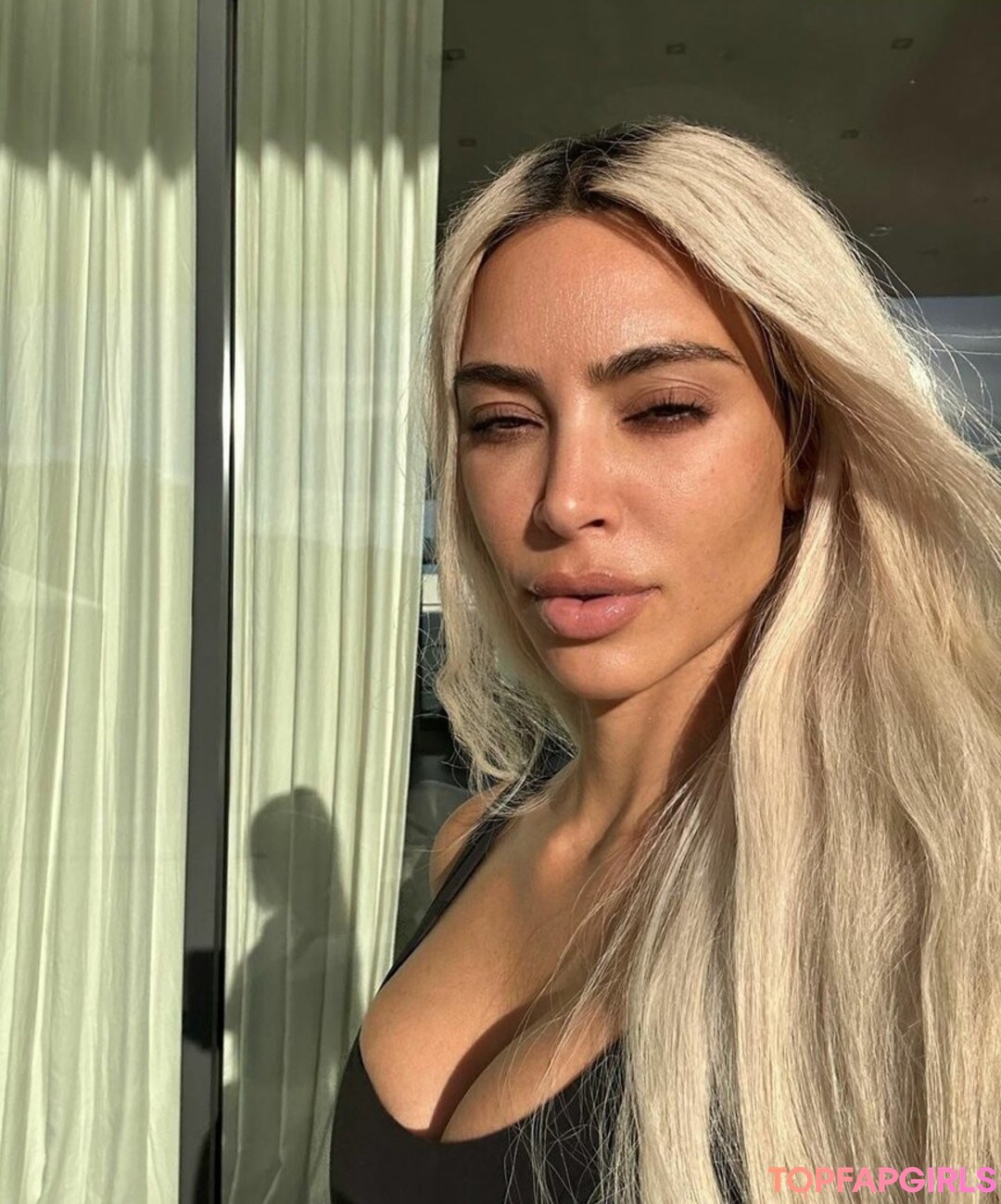 Nacktes geleaktes OnlyFans-Foto von Kim Kardashian #1210
