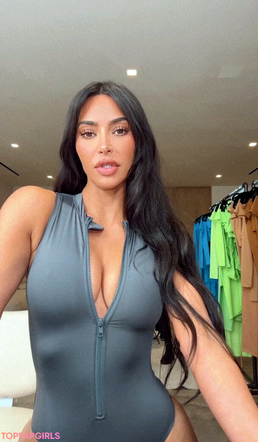 Nacktes geleaktes OnlyFans-Foto von Kim Kardashian #1371