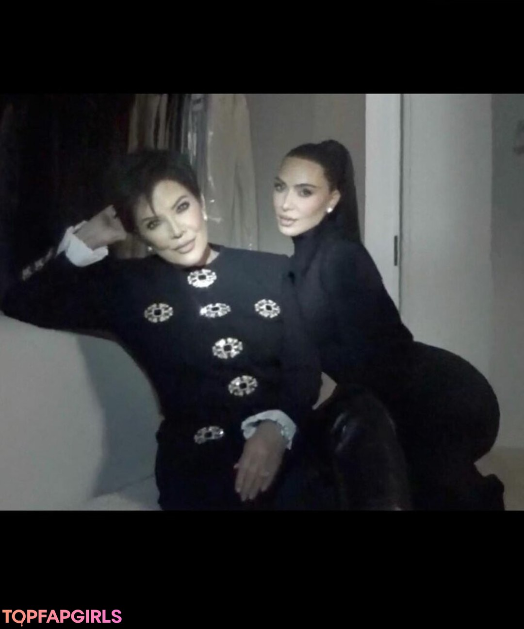 Nacktes geleaktes OnlyFans-Foto von Kim Kardashian #1447