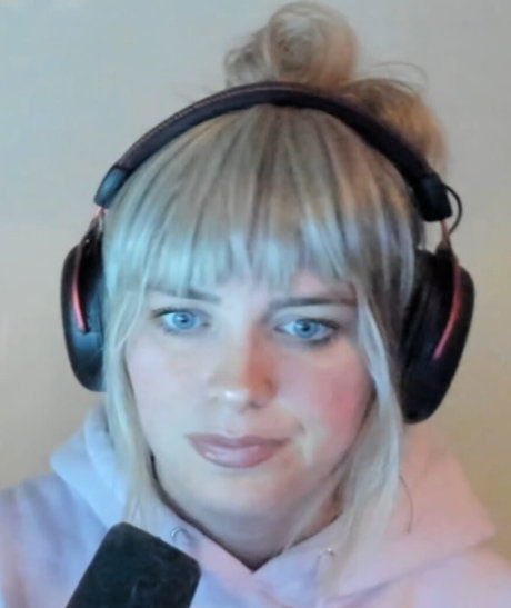 Nacktes geleaktes OnlyFans-Foto von Qtcinderella
