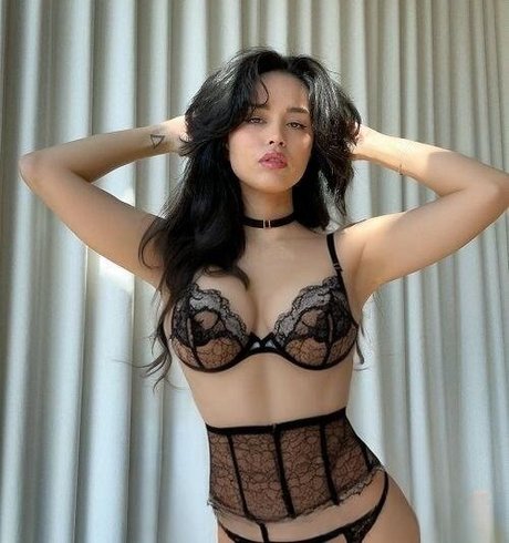 Valkyrae