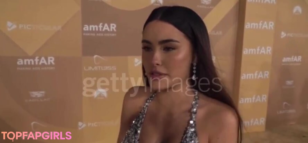 Nacktes geleaktes OnlyFans-Foto von Madison Beer #1468