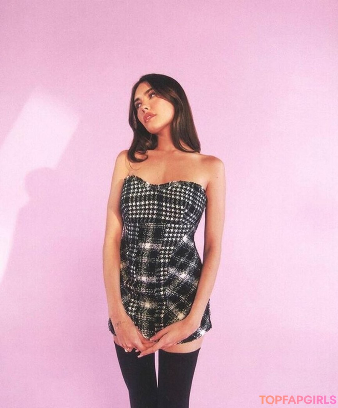 Nacktes geleaktes OnlyFans-Foto von Madison Beer #1512