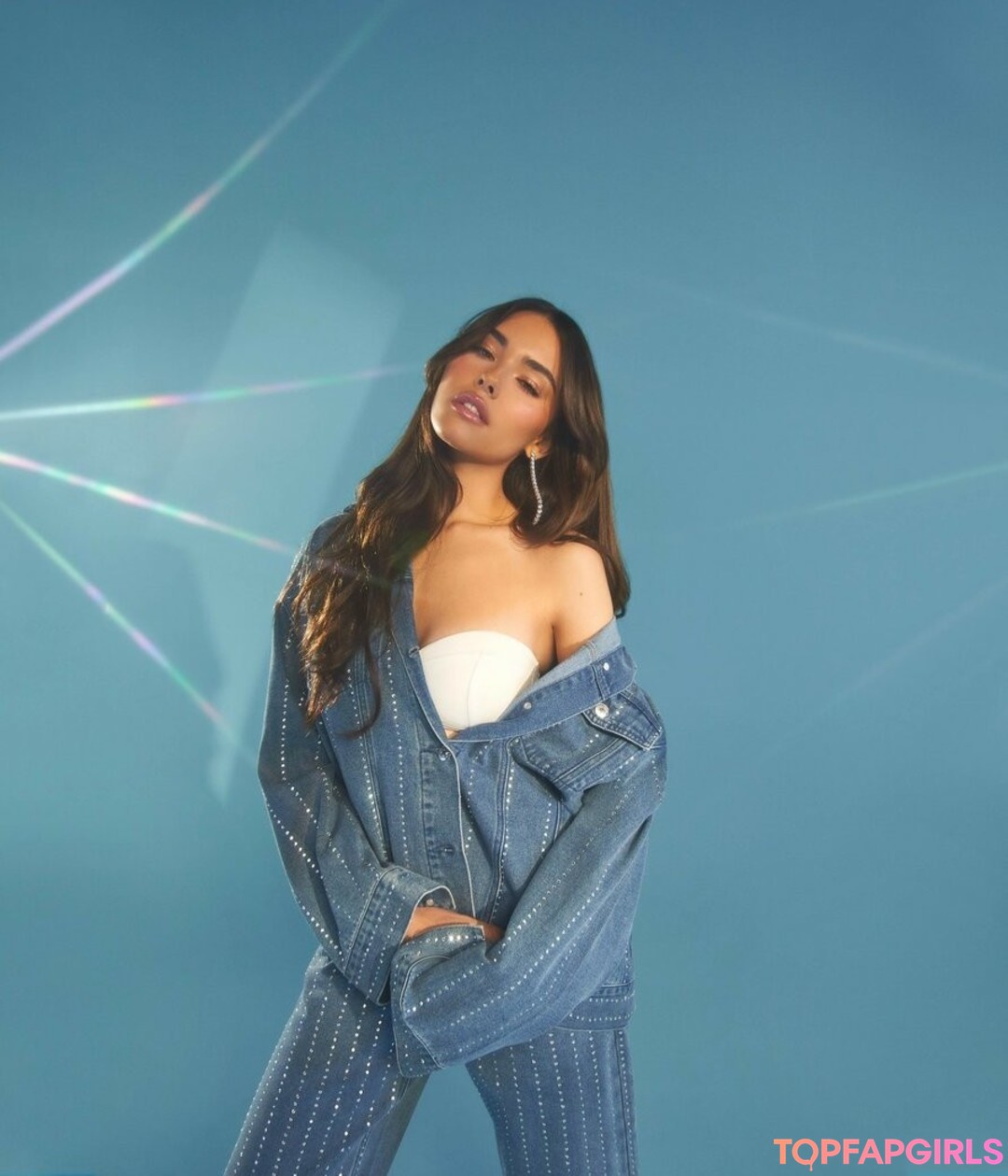 Nacktes geleaktes OnlyFans-Foto von Madison Beer #1544