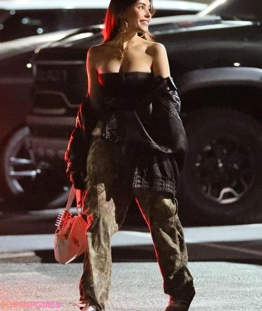 Nacktes geleaktes OnlyFans-Foto von Madison Beer #1564