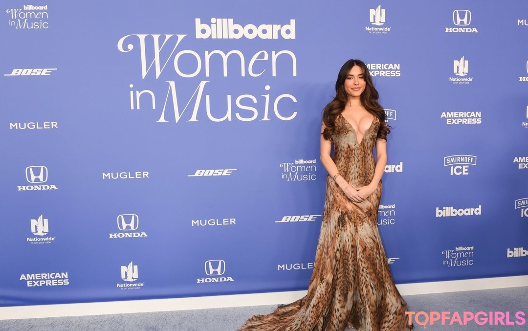 Nacktes geleaktes OnlyFans-Foto von Madison Beer #1665