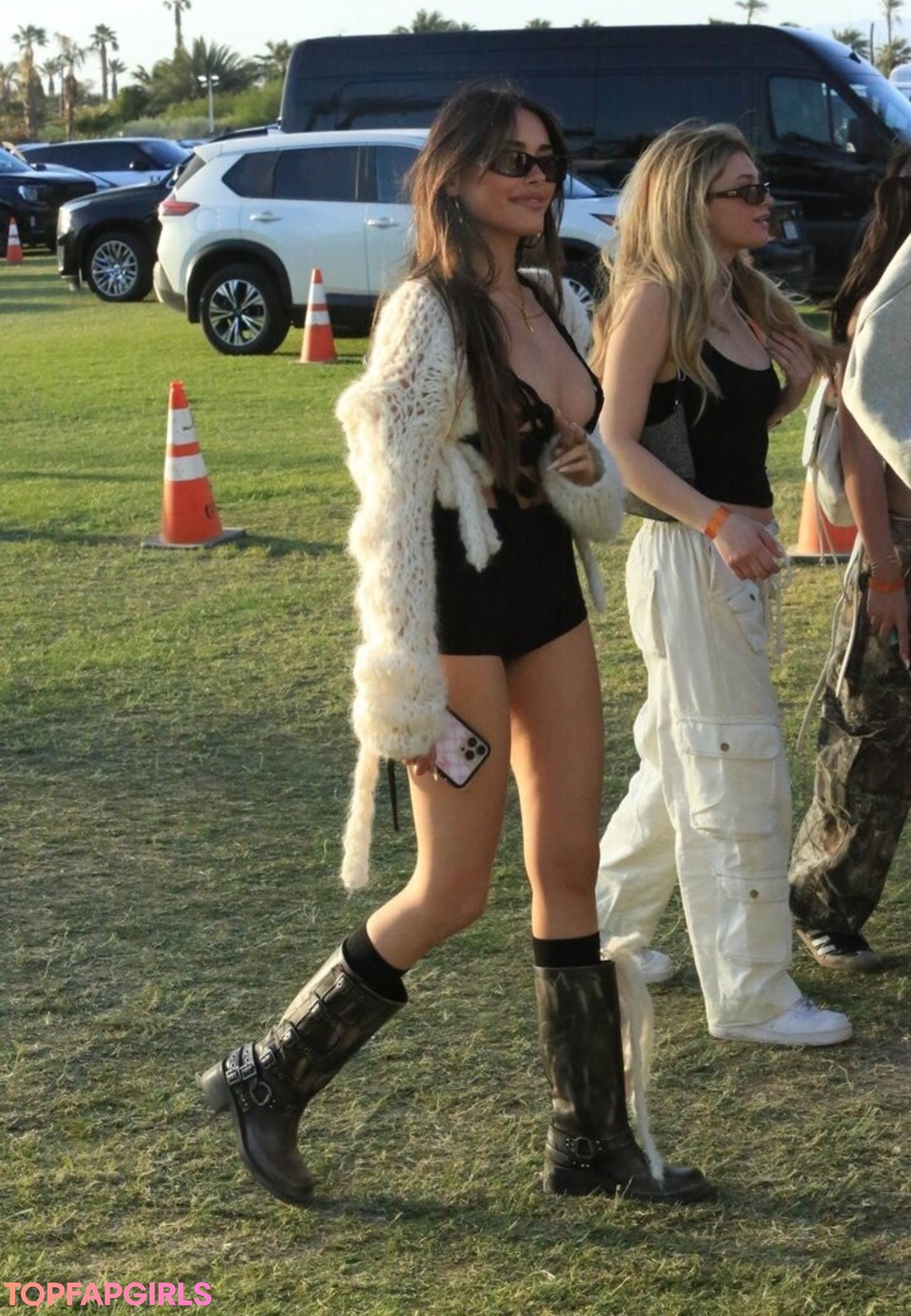 Nacktes geleaktes OnlyFans-Foto von Madison Beer #1740