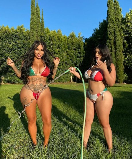 Nacktes geleaktes OnlyFans-Foto von Jessgotjugs