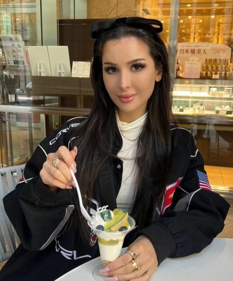 Sssniperwolf
