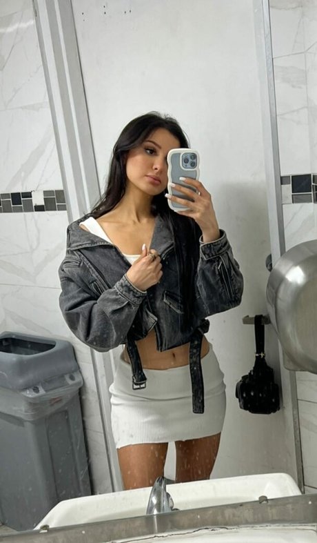 Sssniperwolf