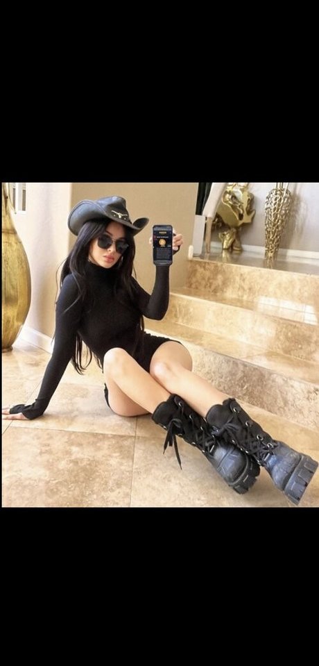 Sssniperwolf