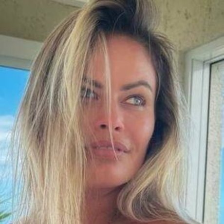 Nacktes geleaktes OnlyFans-Foto von Natalia Casassola