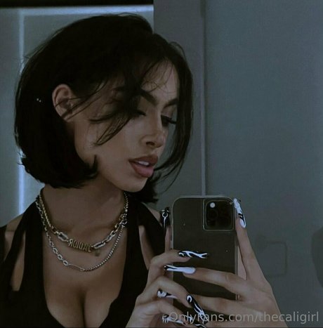 Nacktes geleaktes OnlyFans-Foto von Thecaligirl