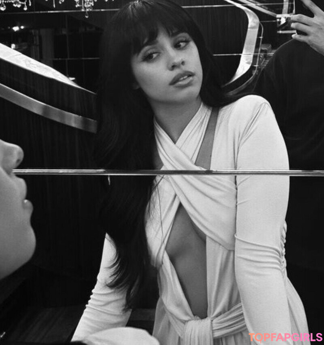 Nacktes geleaktes OnlyFans-Foto von Camila Cabello #1334