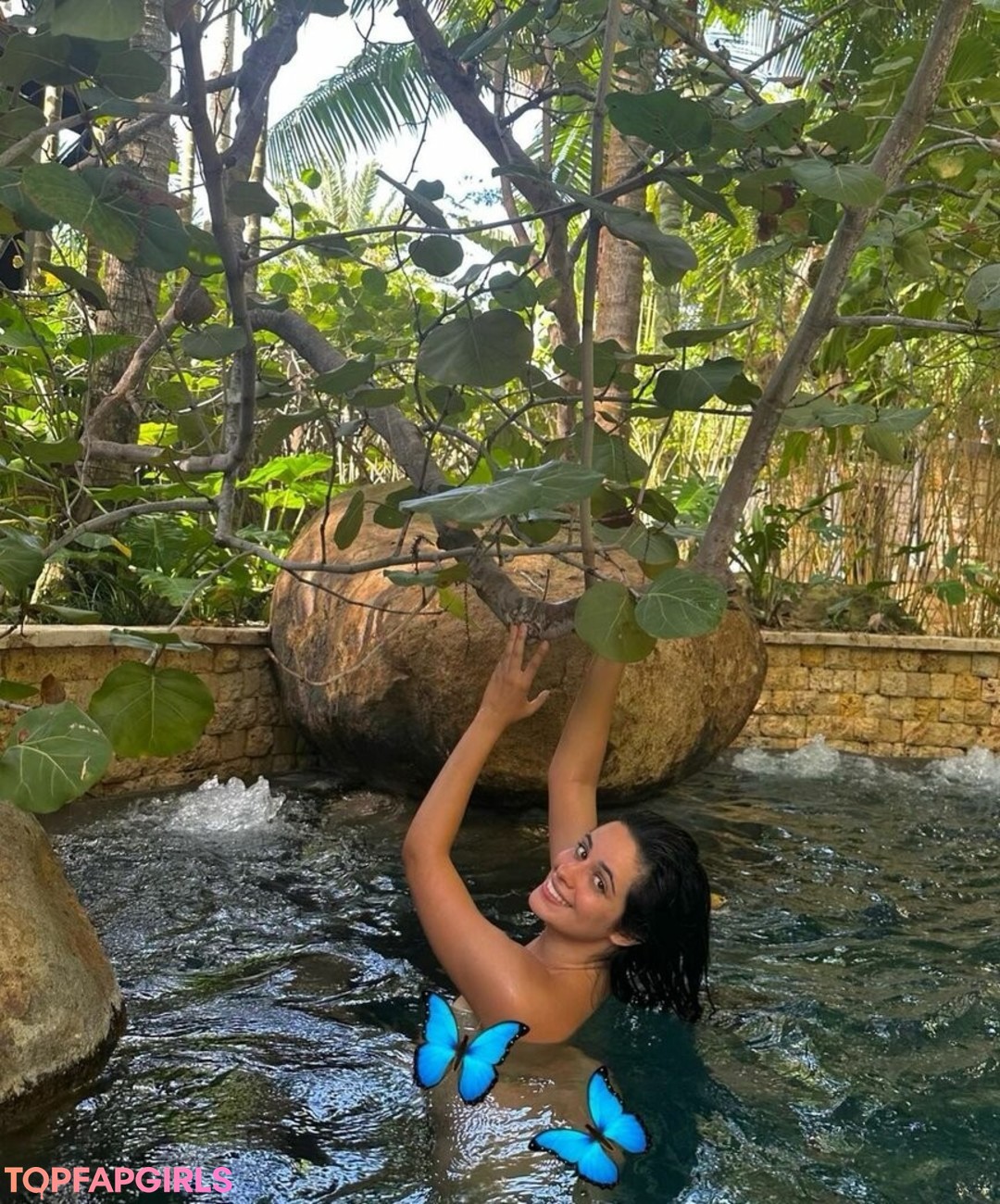 Nacktes geleaktes OnlyFans-Foto von Camila Cabello #1442