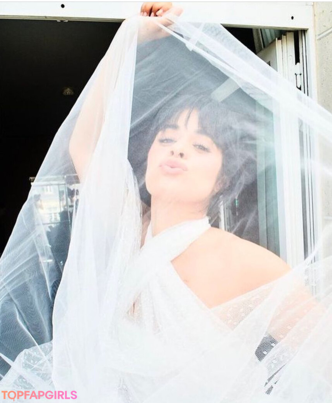 Nacktes geleaktes OnlyFans-Foto von Camila Cabello #1473