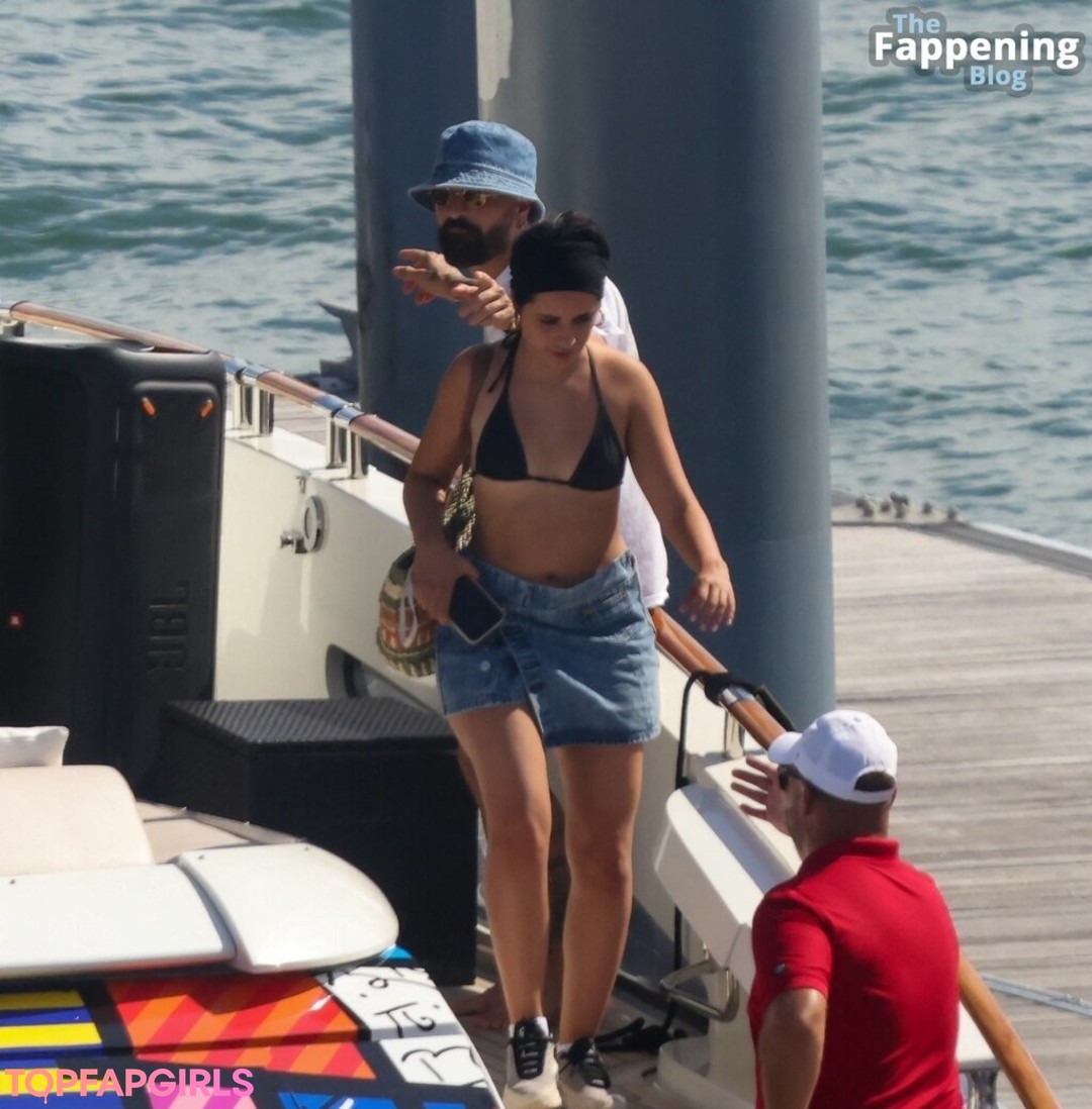 Nacktes geleaktes OnlyFans-Foto von Camila Cabello #1573