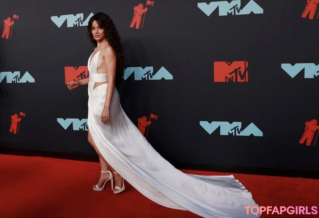 Nacktes geleaktes OnlyFans-Foto von Camila Cabello #1598