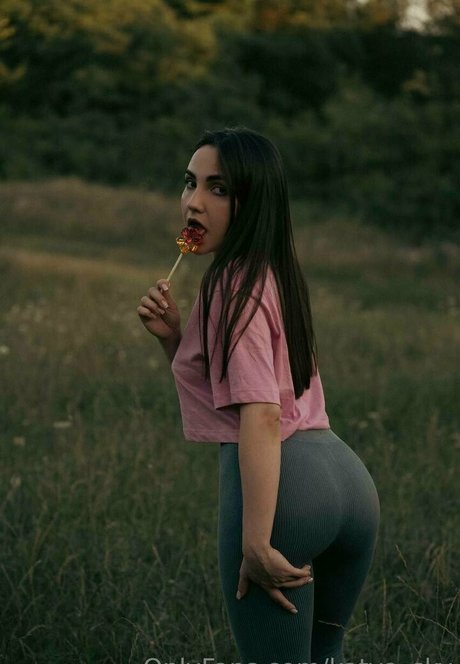 Nacktes geleaktes OnlyFans-Foto von Katyasky