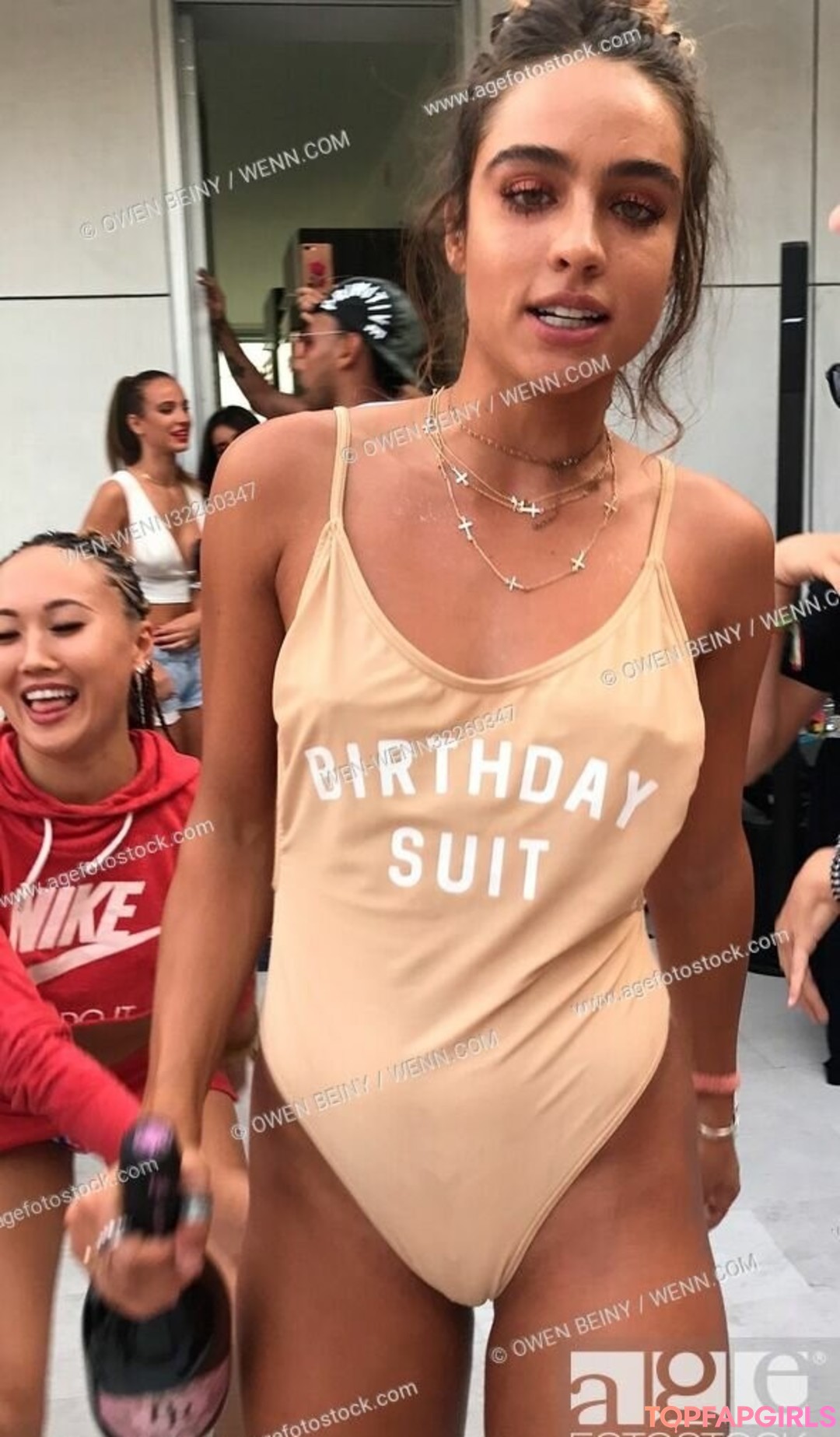 Nacktes geleaktes OnlyFans-Foto von Sommer Ray #1202