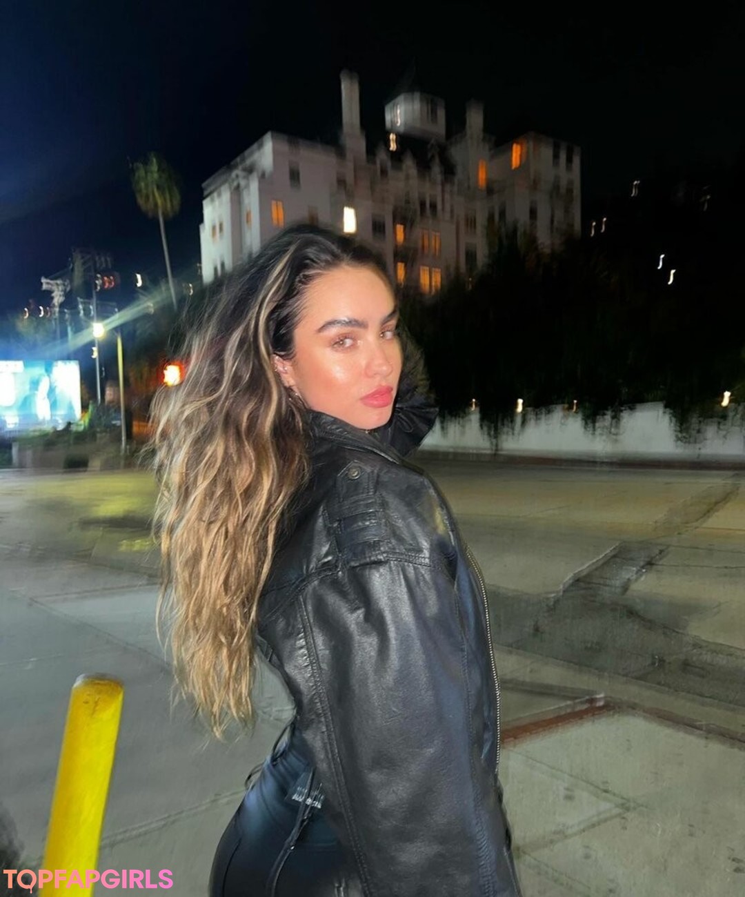 Nacktes geleaktes OnlyFans-Foto von Sommer Ray #1310