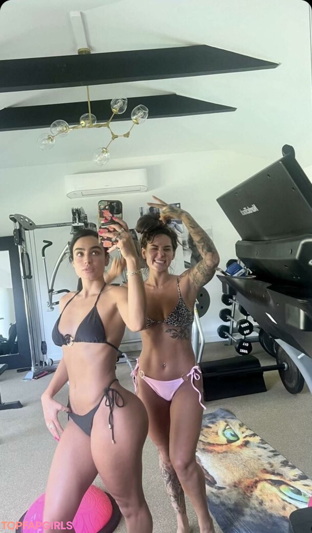 Nacktes geleaktes OnlyFans-Foto von Sommer Ray #1504