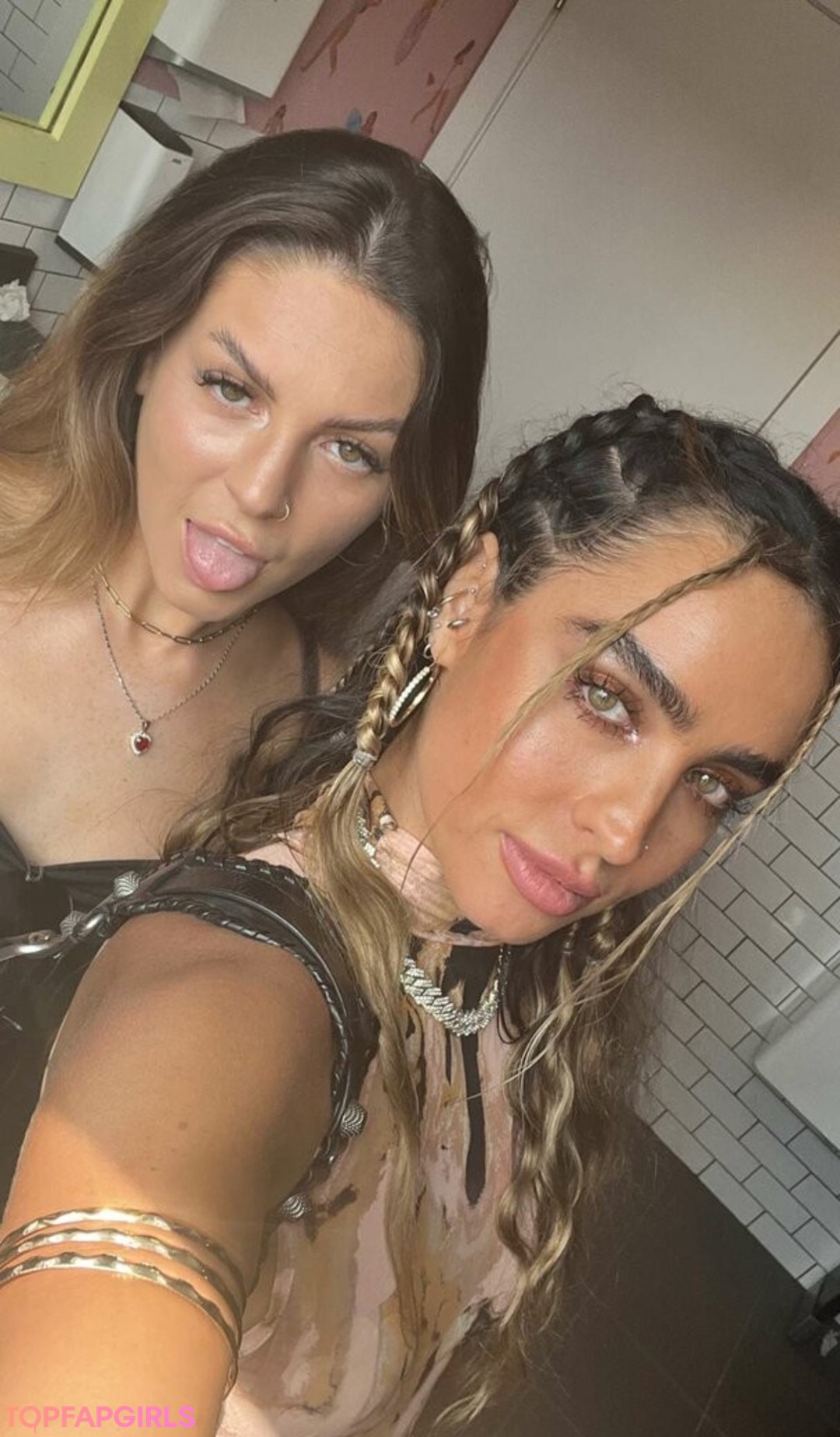 Nacktes geleaktes OnlyFans-Foto von Sommer Ray #1722